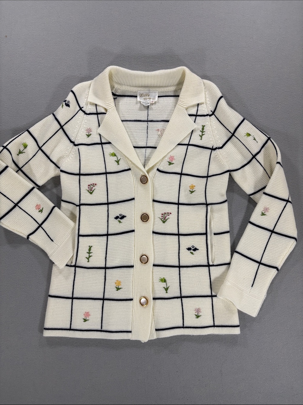 Vintage Lilly of California Cream knit Cardigan with Floral Embroidery L